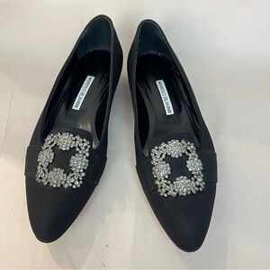 Manolo Blahnik Black  Satin Hangisi Flats